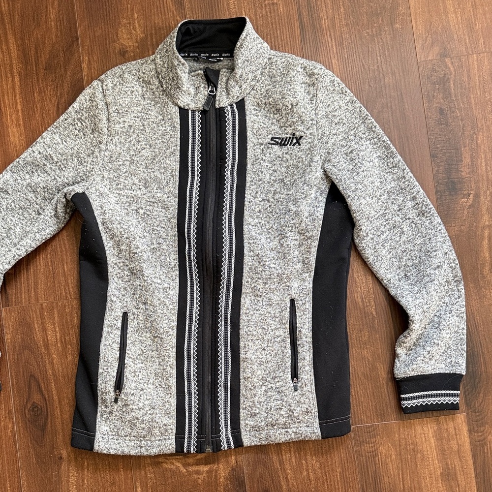 Swix Women's Gray and Black Jacket